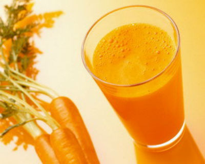 Морковный сок, полезные свойства и противопоказания для человека.