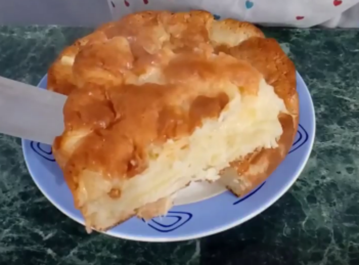 Пирог с яблоками - рецепты на быструю руку, лучшее